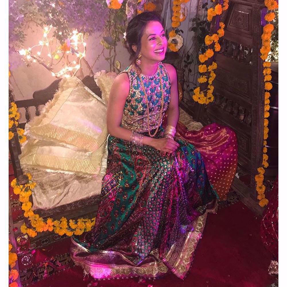 Picture of The happiest, the prettiest, the effortlessly cool Farah Talib Aziz Mehndi brides