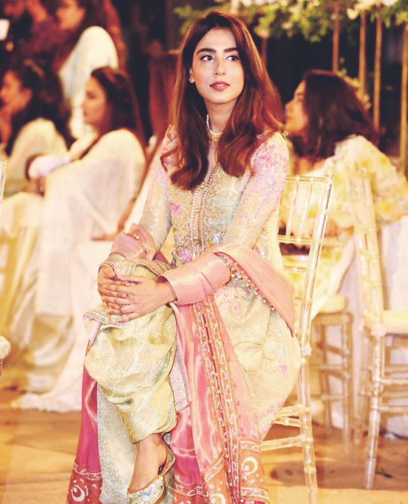 Picture of The beautiful Mansha Pasha is a vision to behold in mint green and candy pink #FarahTalibAziz ensemble