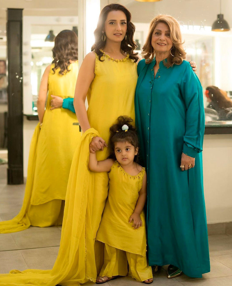 Picture of #MomalShaikh with her beautiful mother and daughter giveing us style notes on how to ace the colour block look this Eid!