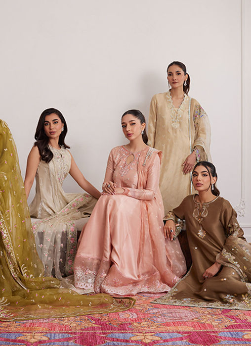 Finn Peach Kalidaar And Dupatta