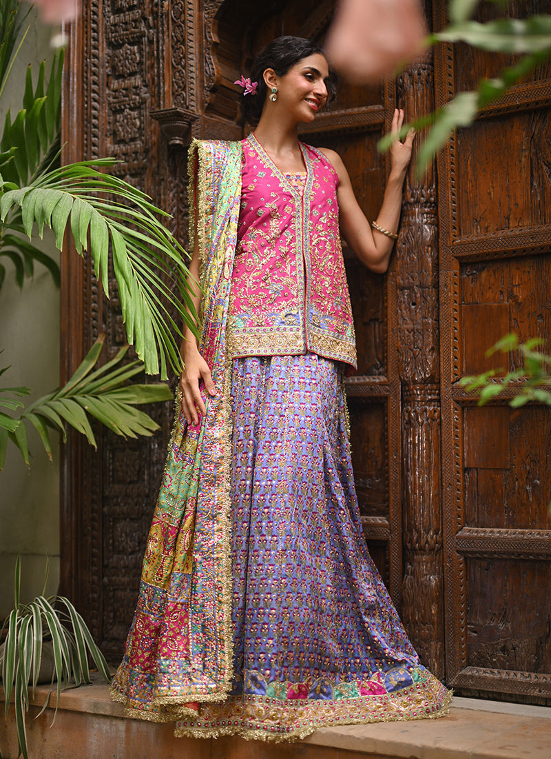 Serah Open Cape And Lehnga