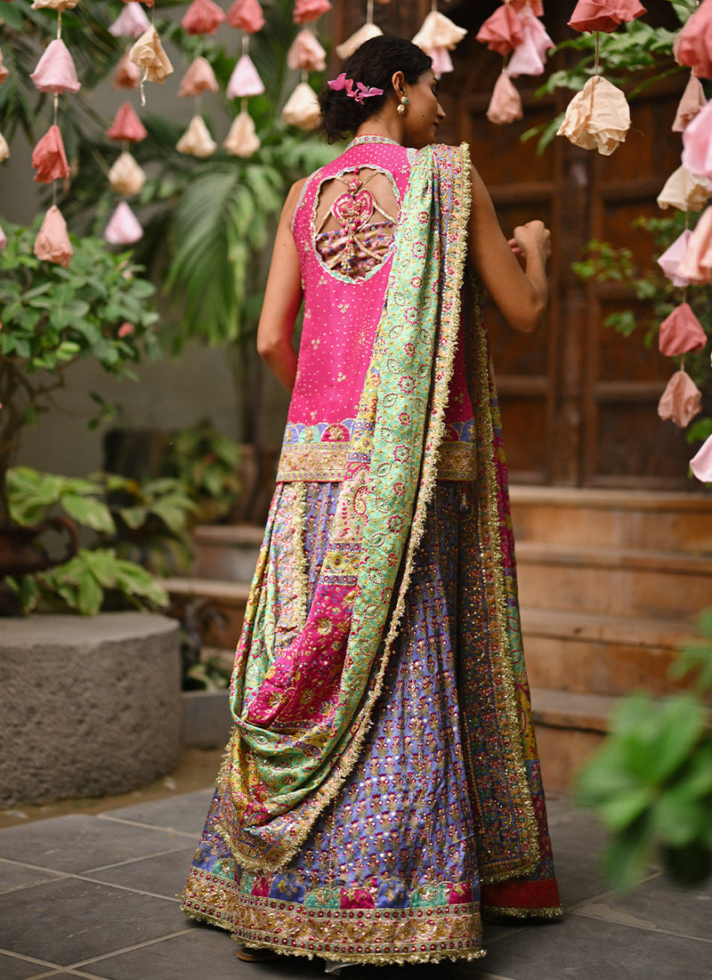 Serah Open Cape And Lehnga