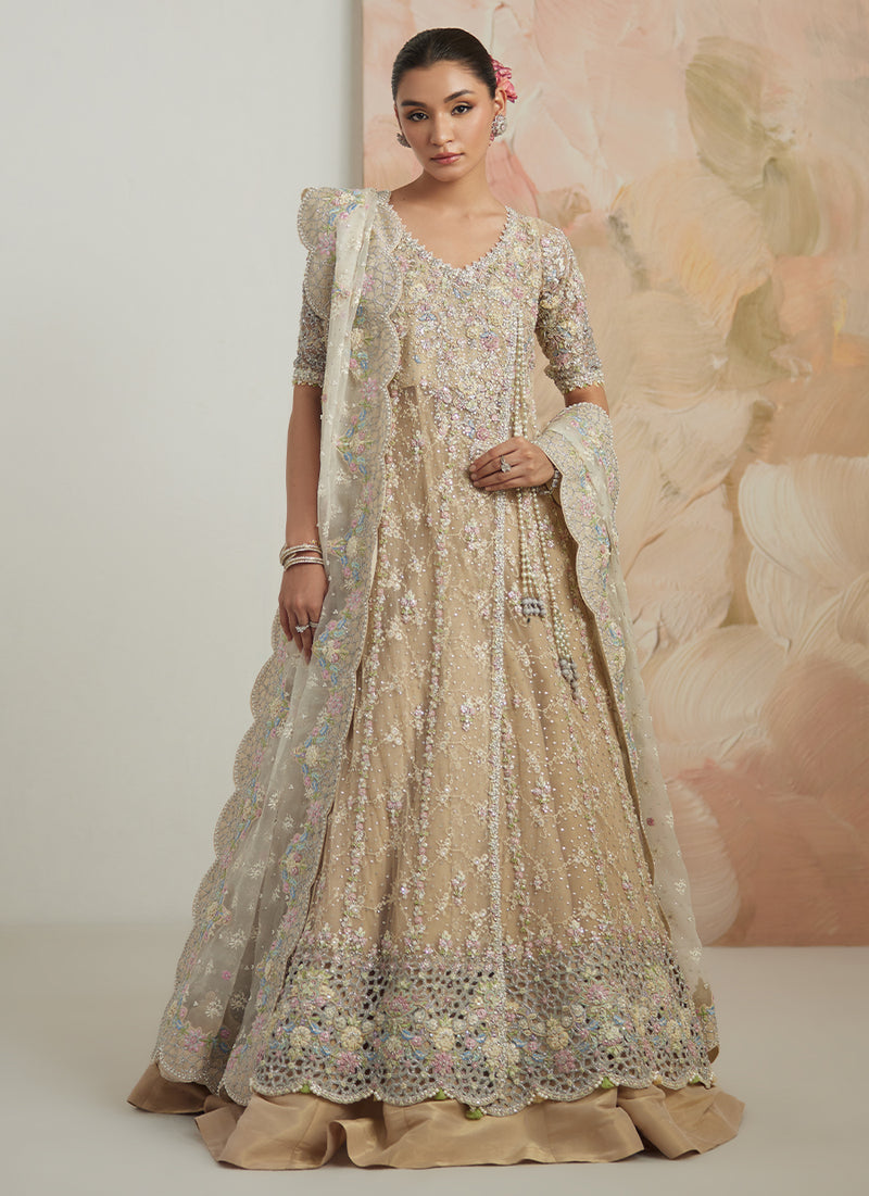 Laura Angrakha And Lehnga