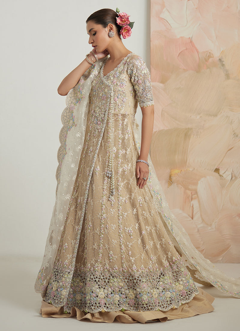 Laura Angrakha And Lehnga