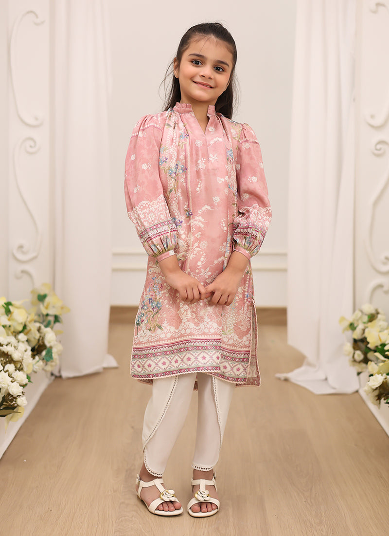 Elara Blossom With Pants