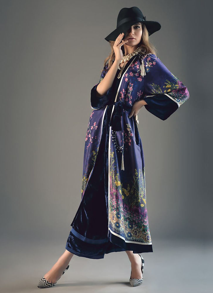 farah talib aziz purple dress Yuri Purple with Modern Styling
