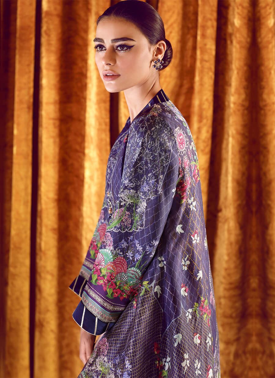 Farah Talib Aziz. Sapphire Luxe Silk