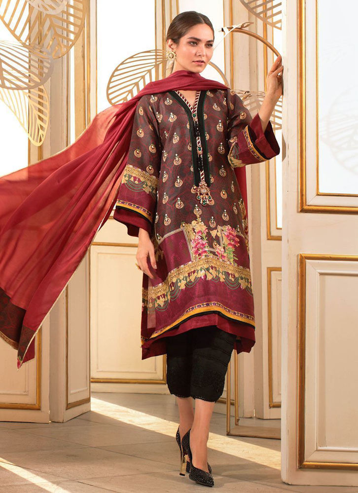 Raayah with Fine Embroidery | Farah Talib Aziz