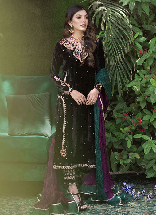Azita  Onyx Velvet