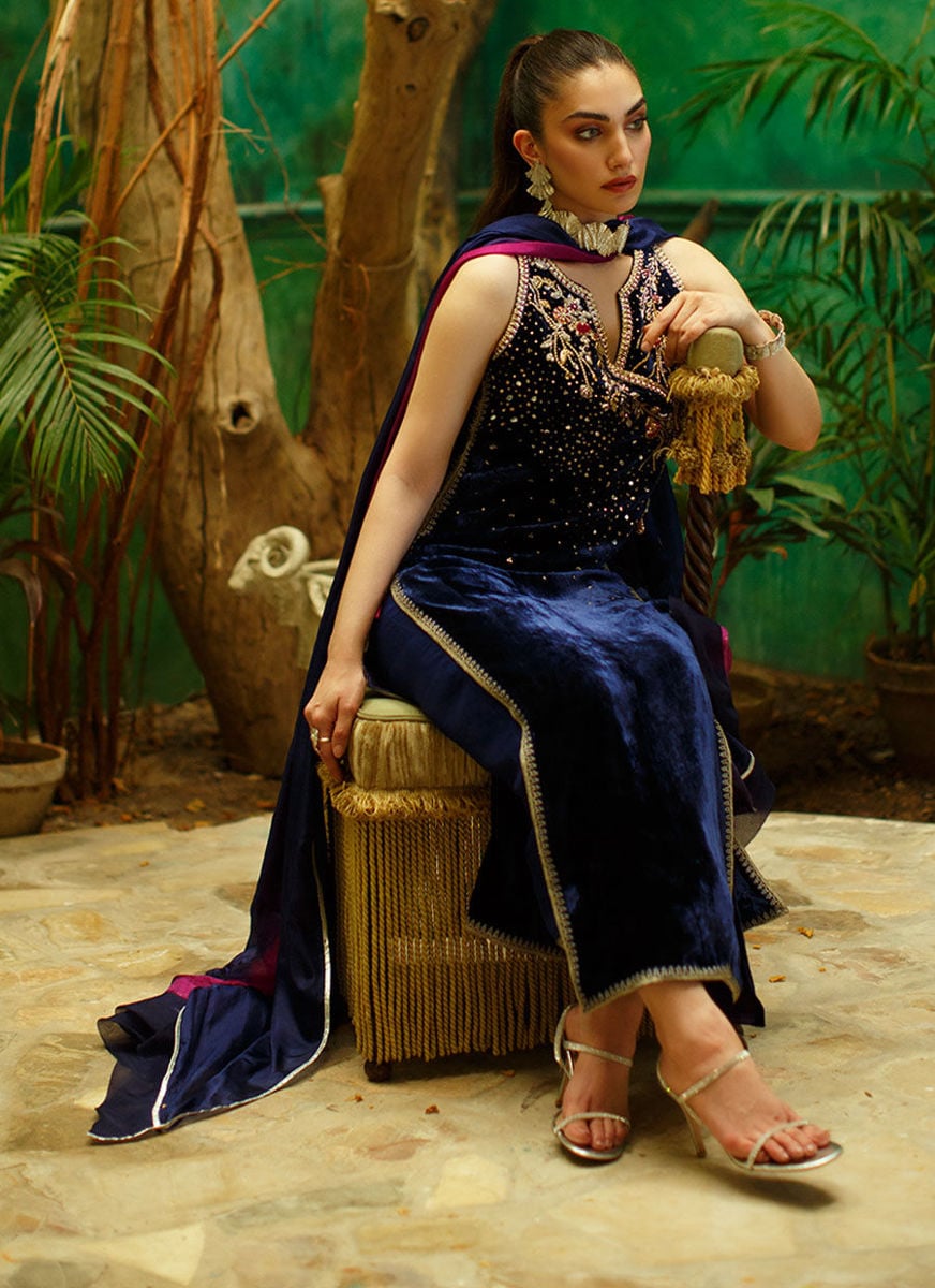 Nasrin Shirt And Dupatta