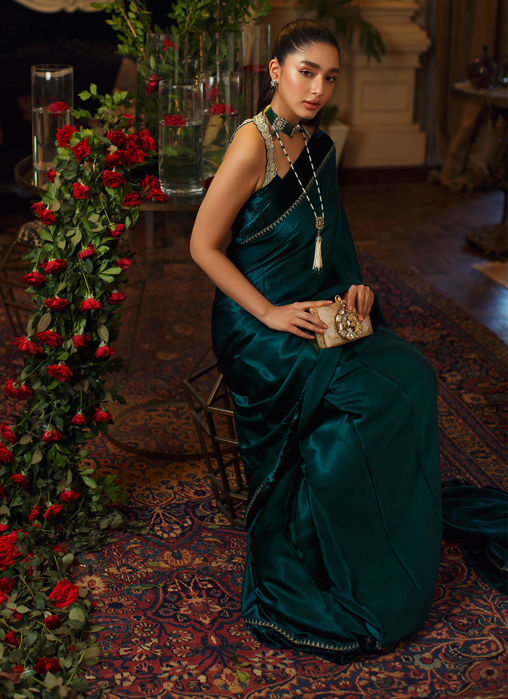 Lunara Saree And Blouse
