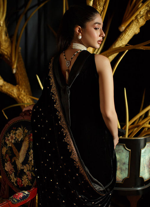 Elnara Black Shirt