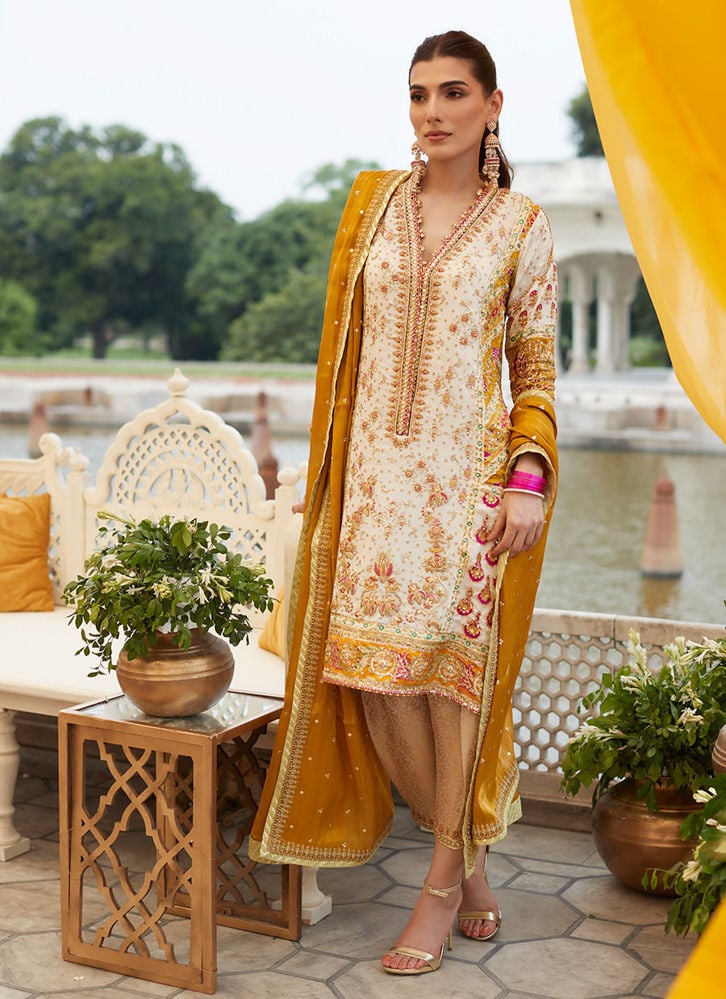Alizeh Ivory Block Print Kurta from farahtalibaziz