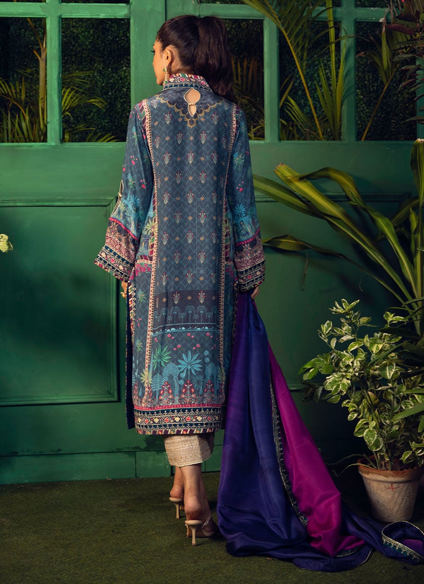 Iraan Navy Printed Crepe Silk Kurta With  Silk Ombre Dupatta