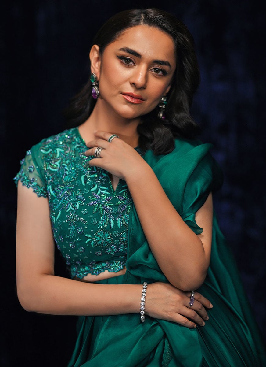 Yumna Emerald Pre-Draped Lehnga Saree