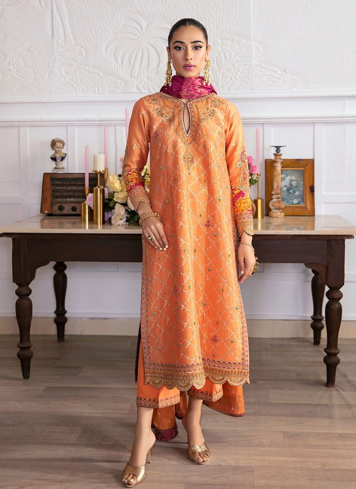 Qurratulain Saqib Pret Embroidered Shirt Plum Princess