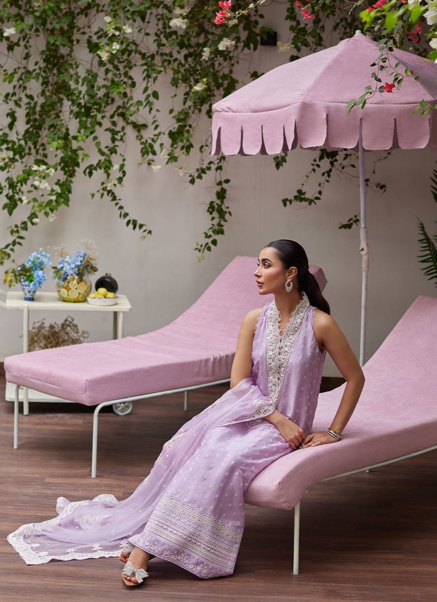 Larissa Lavender Embroidered Column Shirt With Organza Dupatta