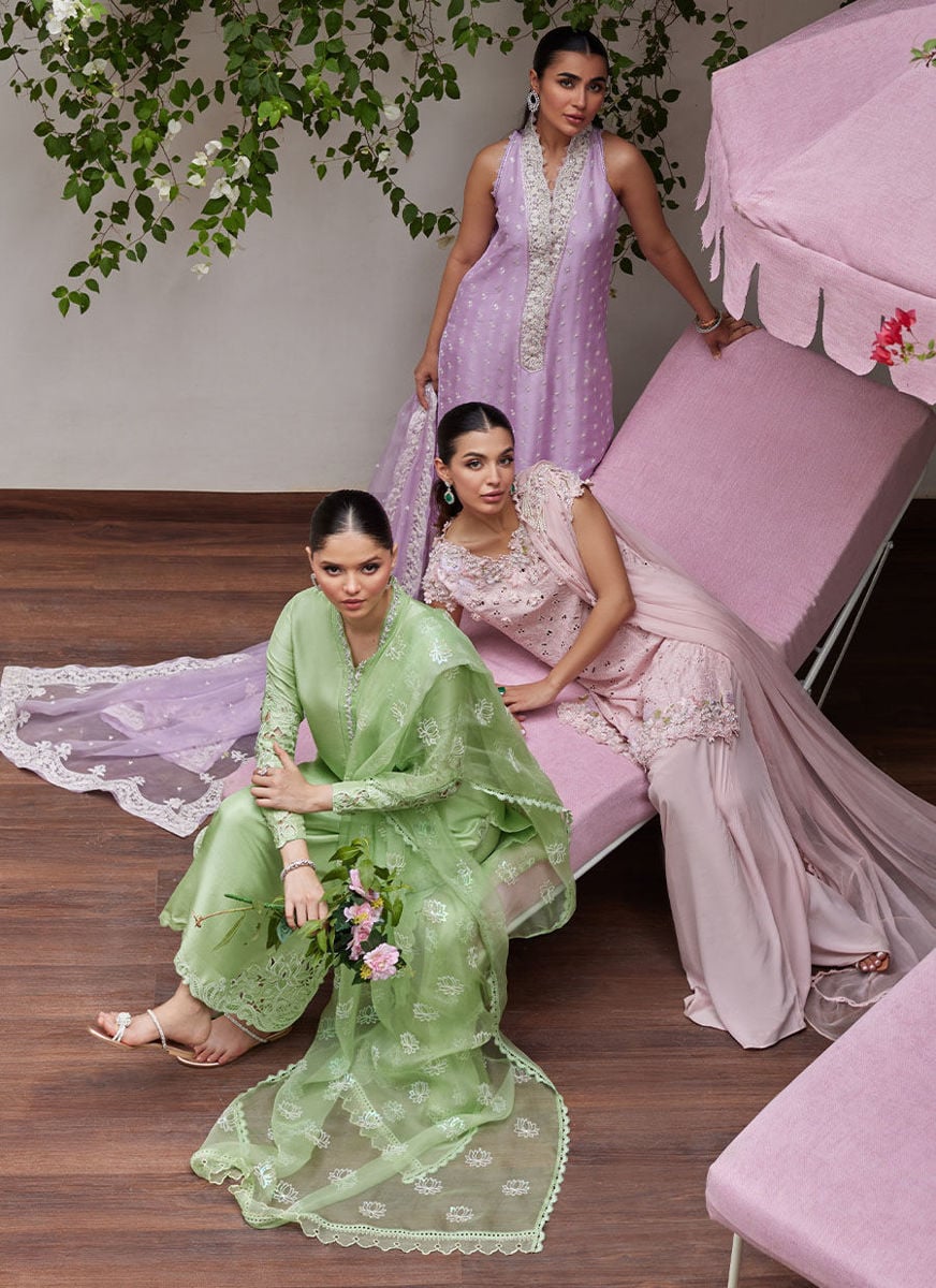 Larissa Lavender Embroidered Column Shirt With Organza Dupatta
