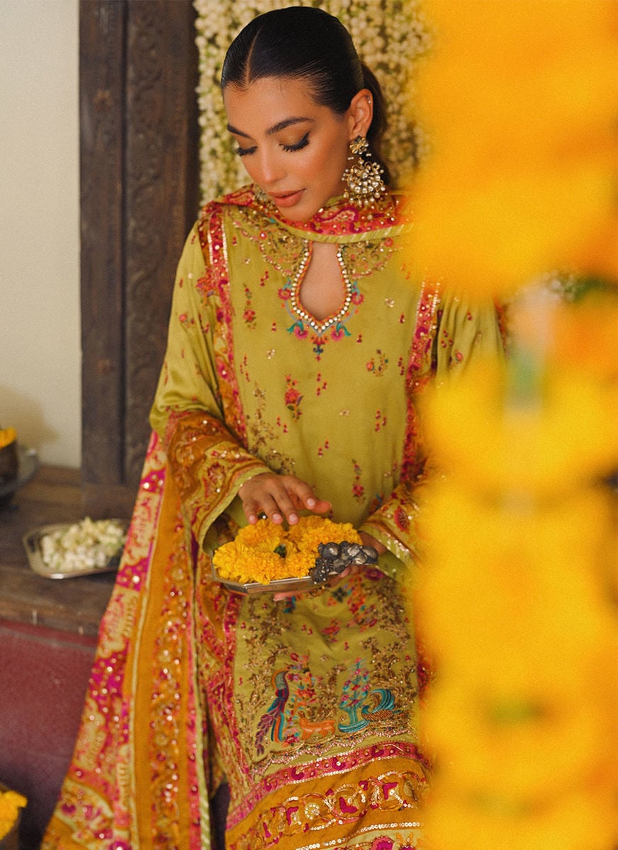 Nymeria Kiwi Green Kurta, Embellished Block Print Dupatta And Izaar