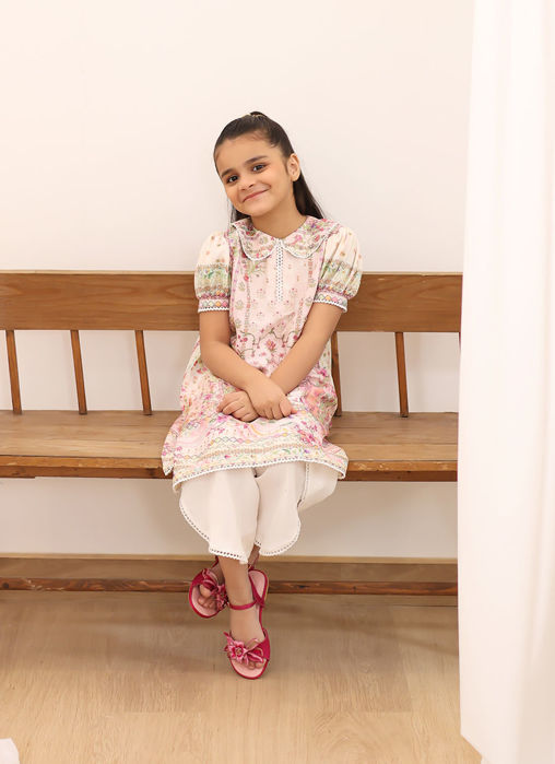 Brea Blossom With Pants