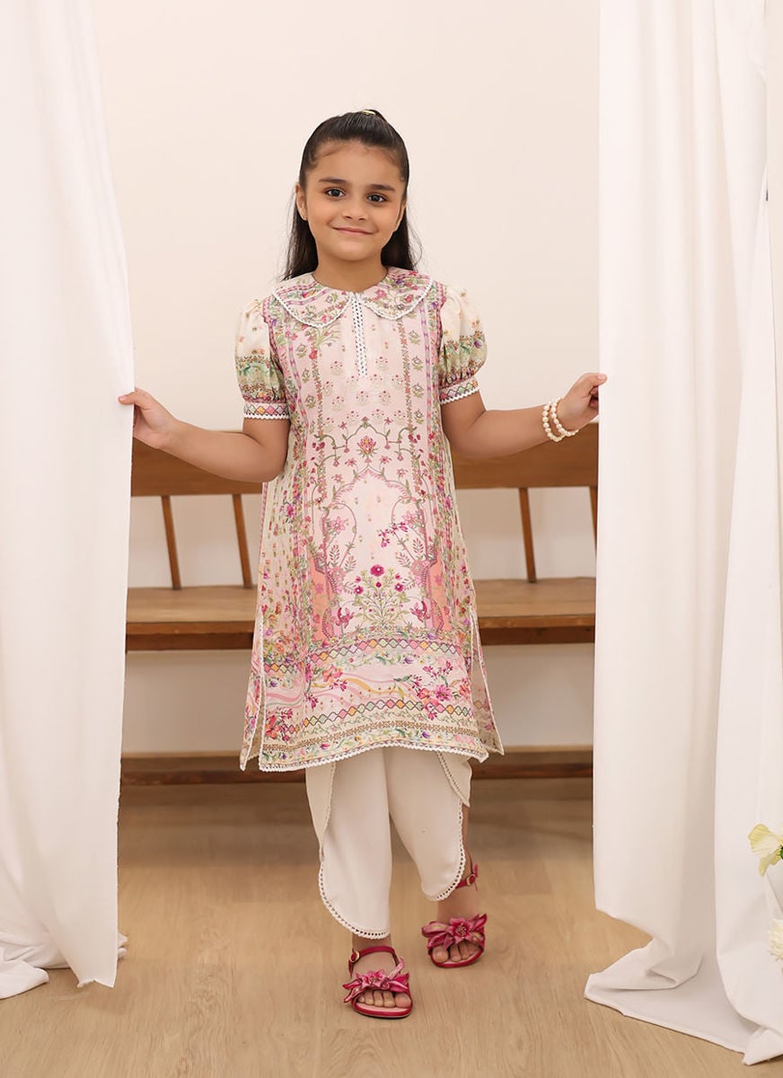 Brea Blossom With Pants