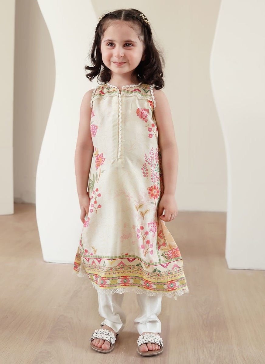 Faye Ivory Blossom A