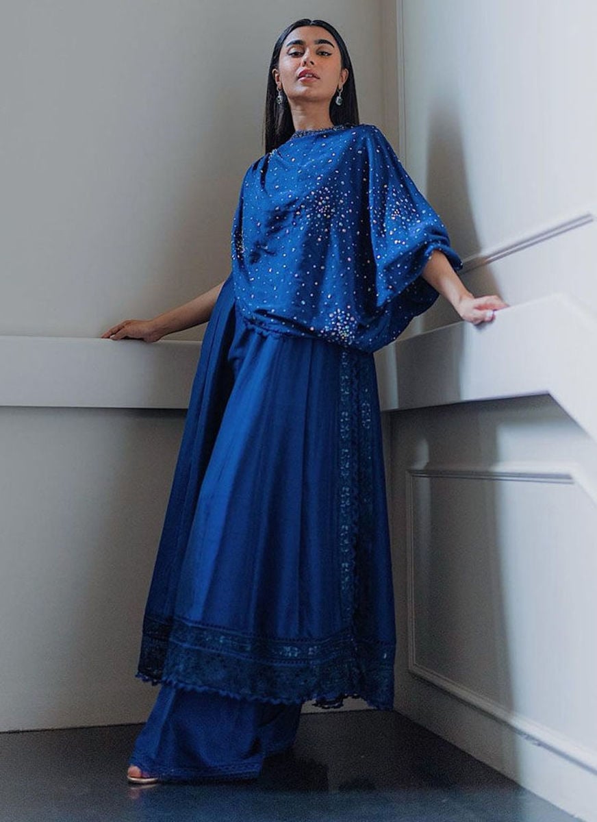 Sona Rafique In Zennie Panelled Shirt
