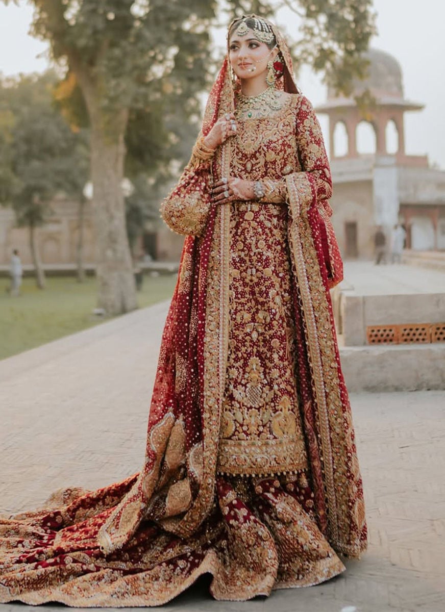 Bride in The Classic Red #FTA