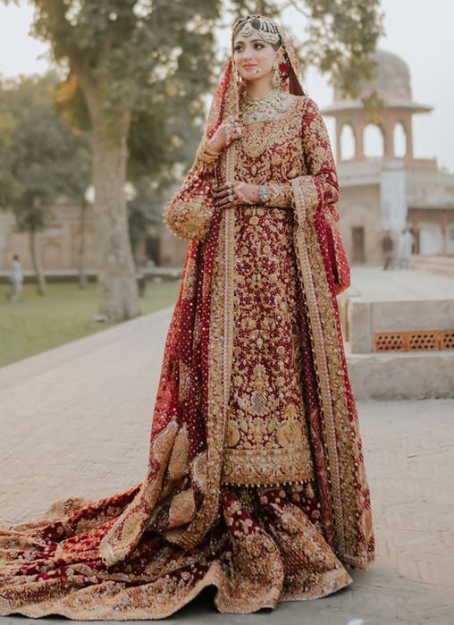Bride in The Classic Red #FTA
