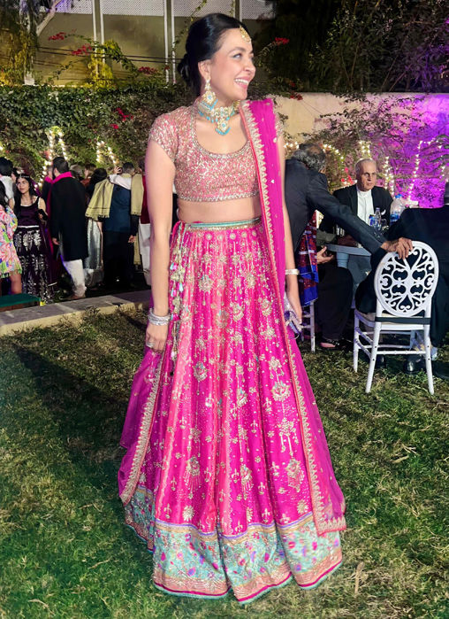 Maliha in Signature #FarahTalibAziz