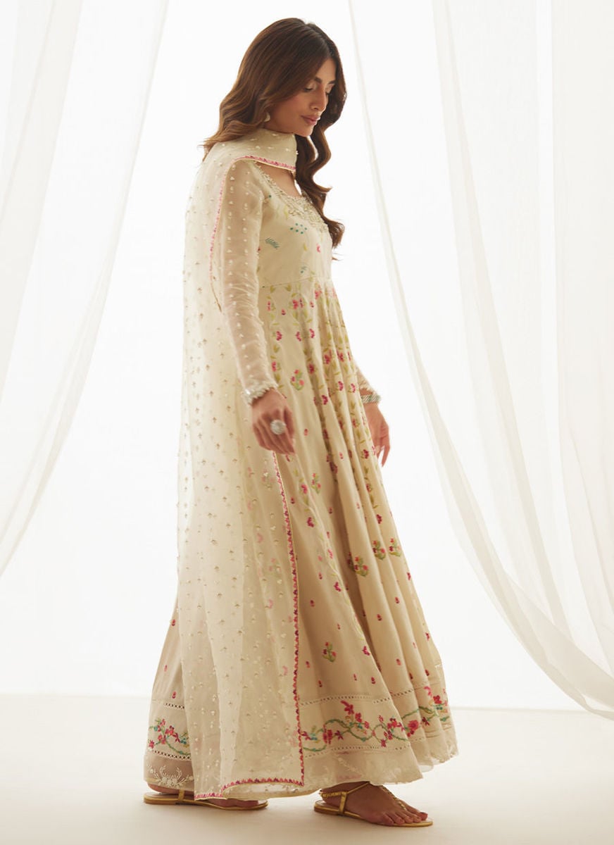 Aris Ivory Kalidaar And Dupatta