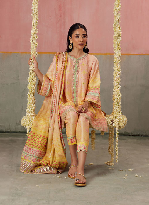 Livvy Ombre Shirt And Dupatta