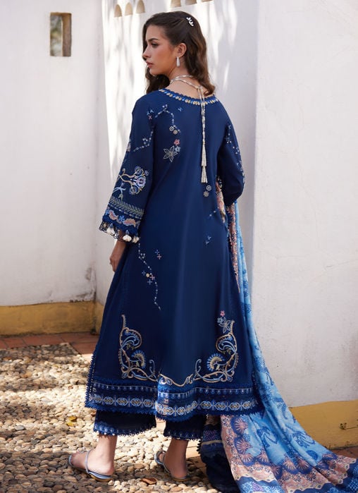 Nia Navy