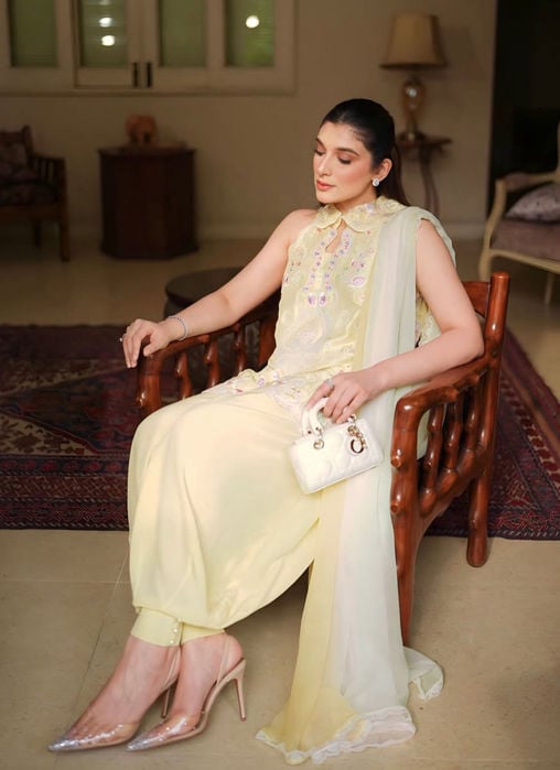 Esma Shirt And Saree