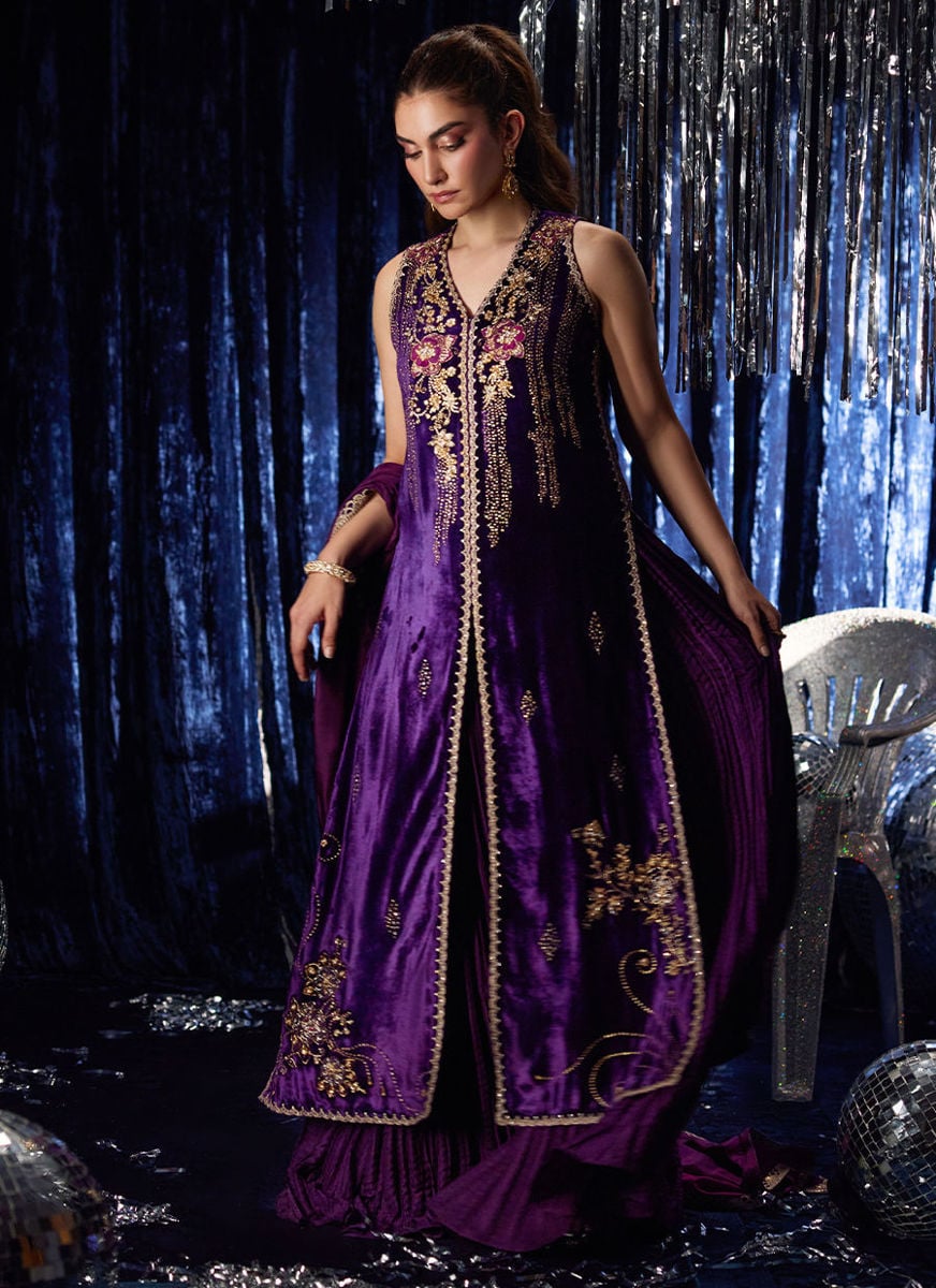 Amima Aubergine Shirt And Dupatta with pants