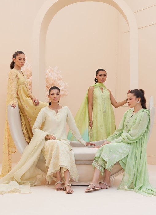 Evra Ivory Shirt And Dupatta