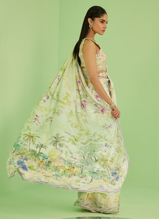 Avery Saree