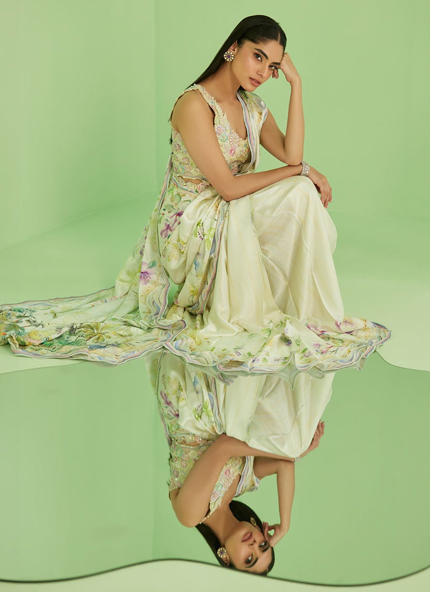 Avery Saree