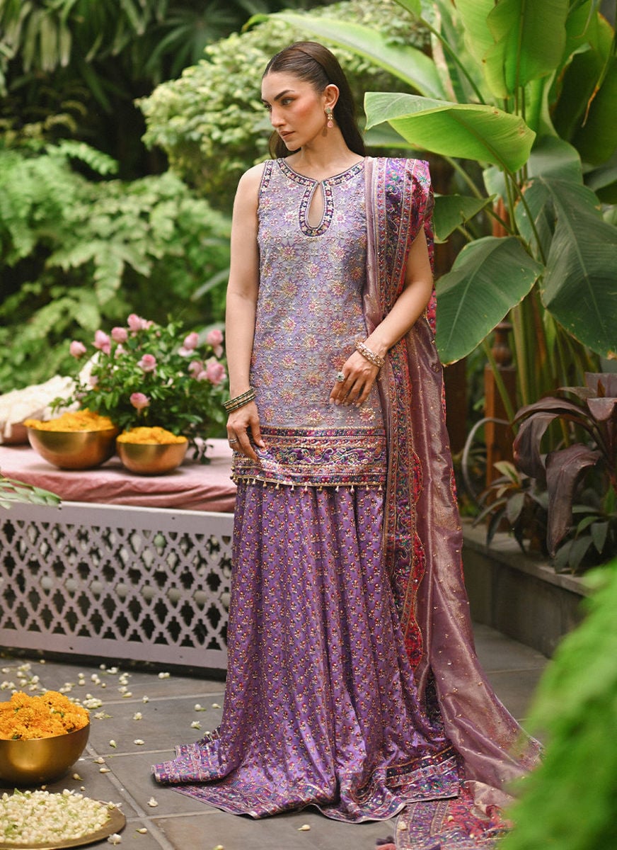 Nadira Short Shirt And Dhaka