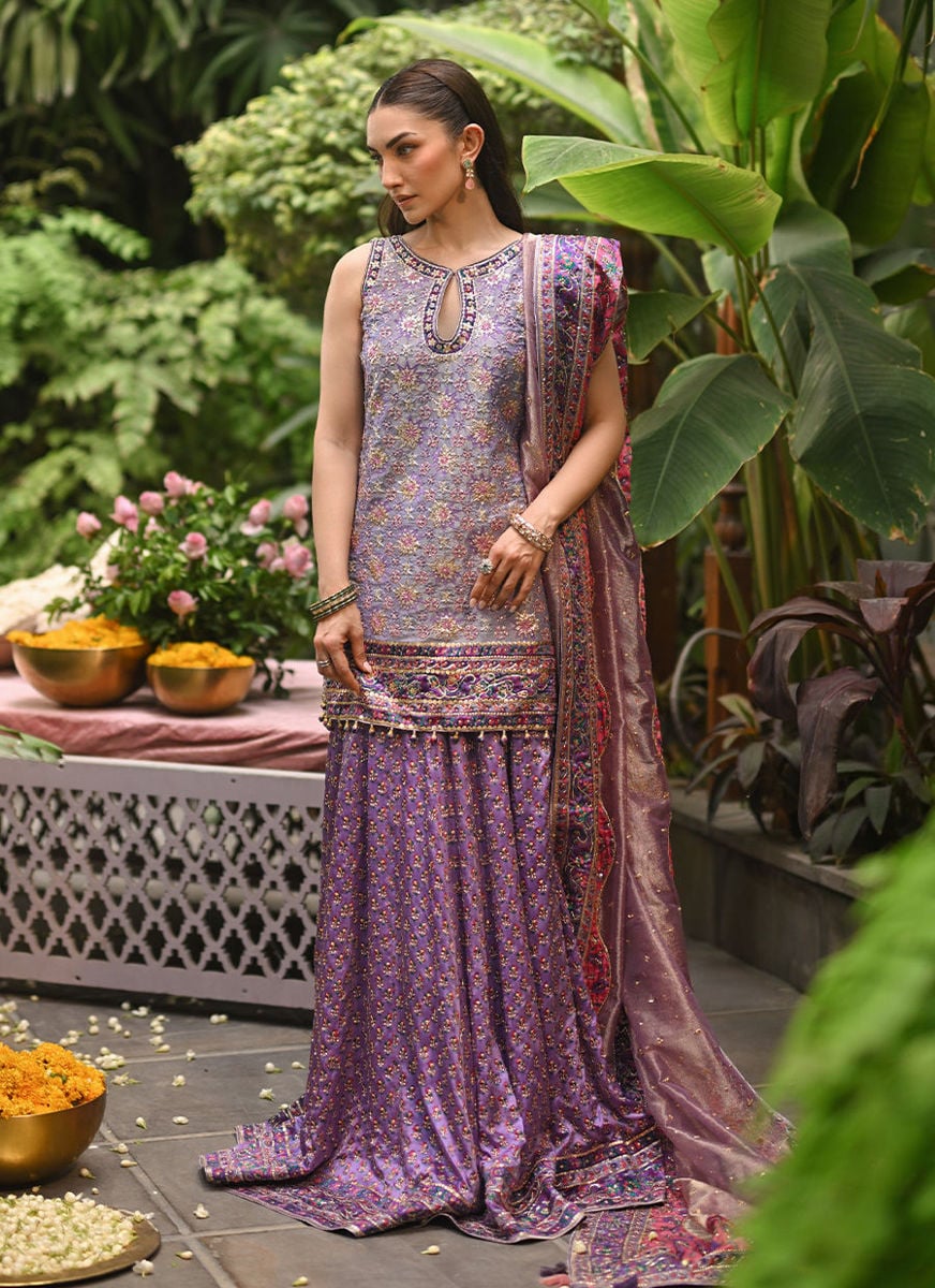 Nadira Short Shirt And Dhaka