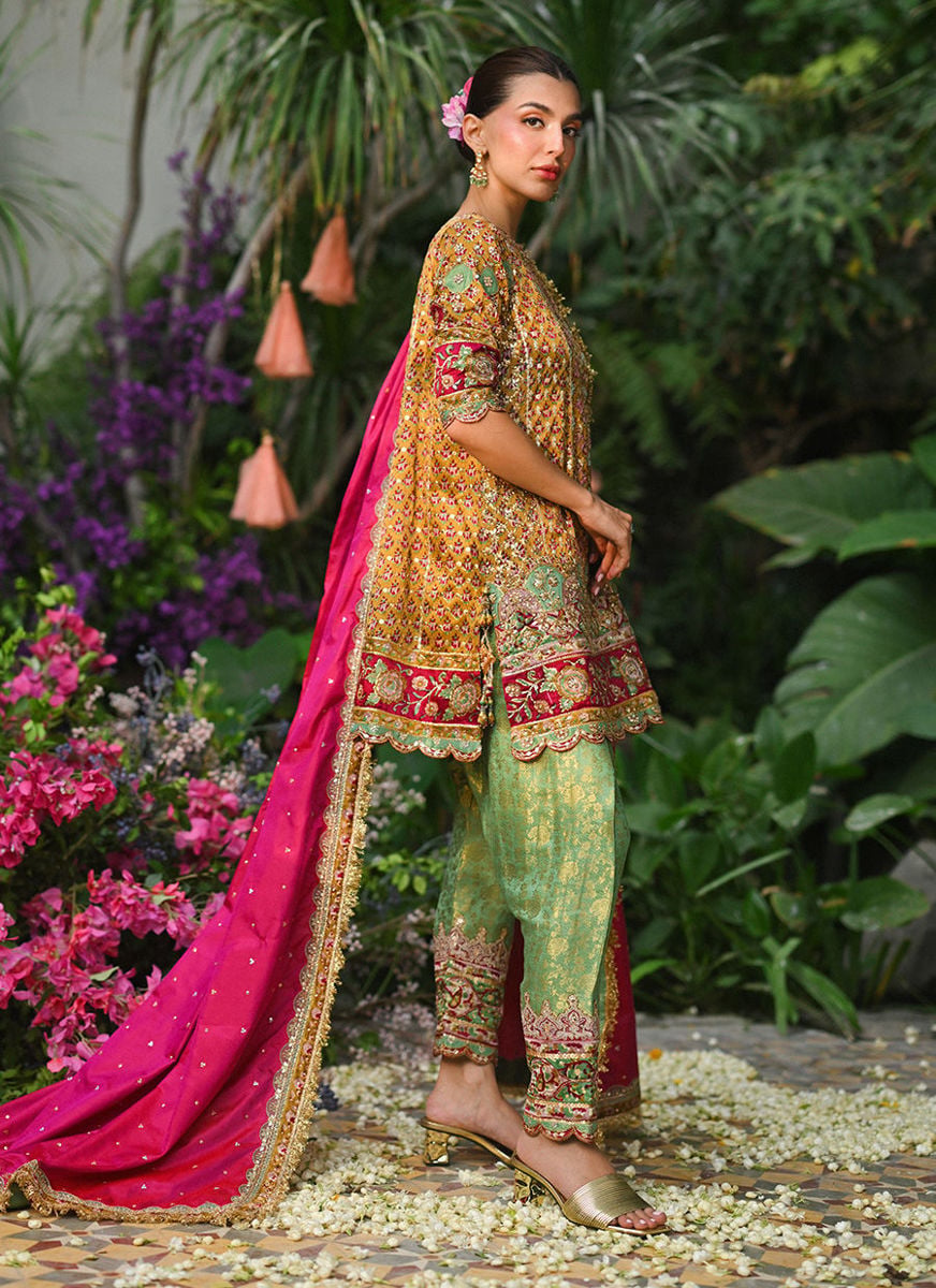 Meret Shirt And Dupatta