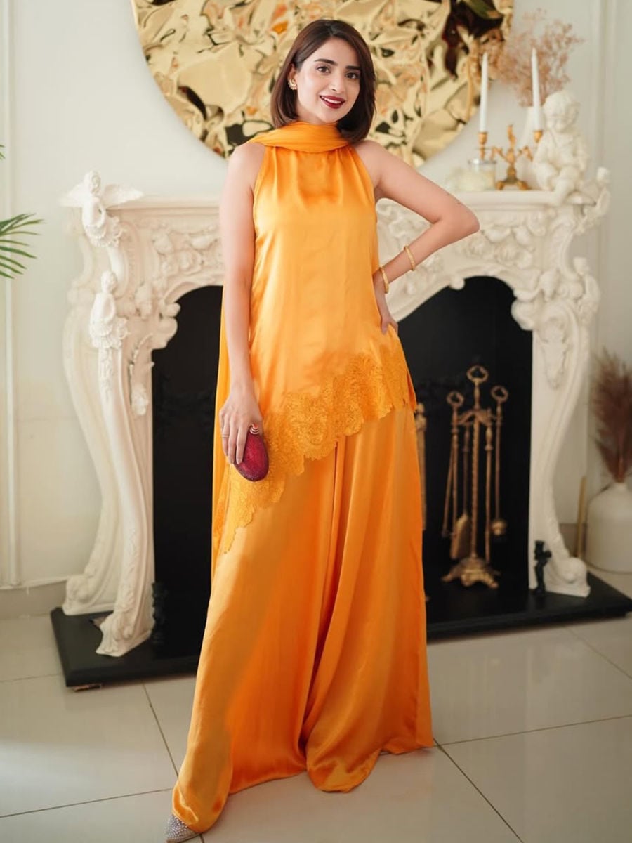 Saboor Aly in Ailla Shirt And Dupatta