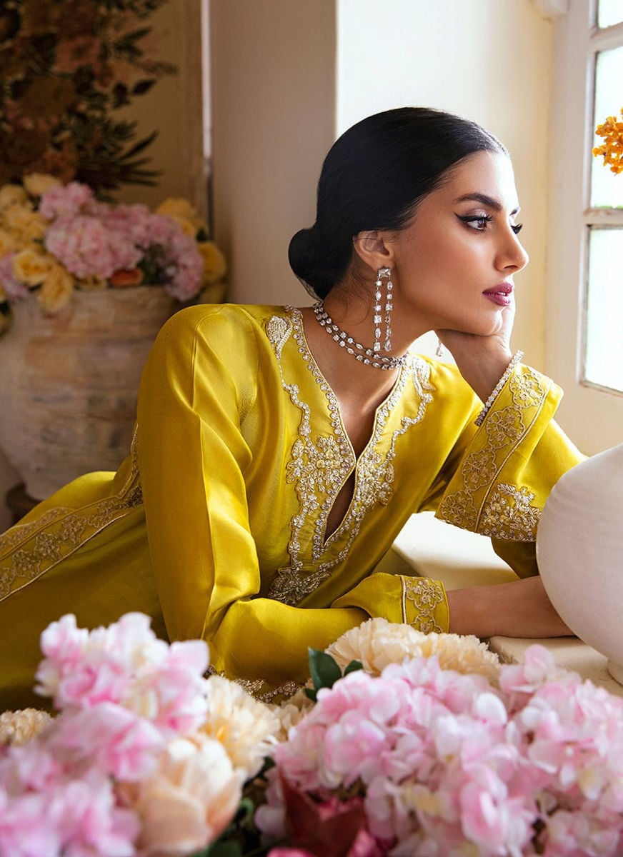 Veesta Lime Shirt, Pants and Dupatta